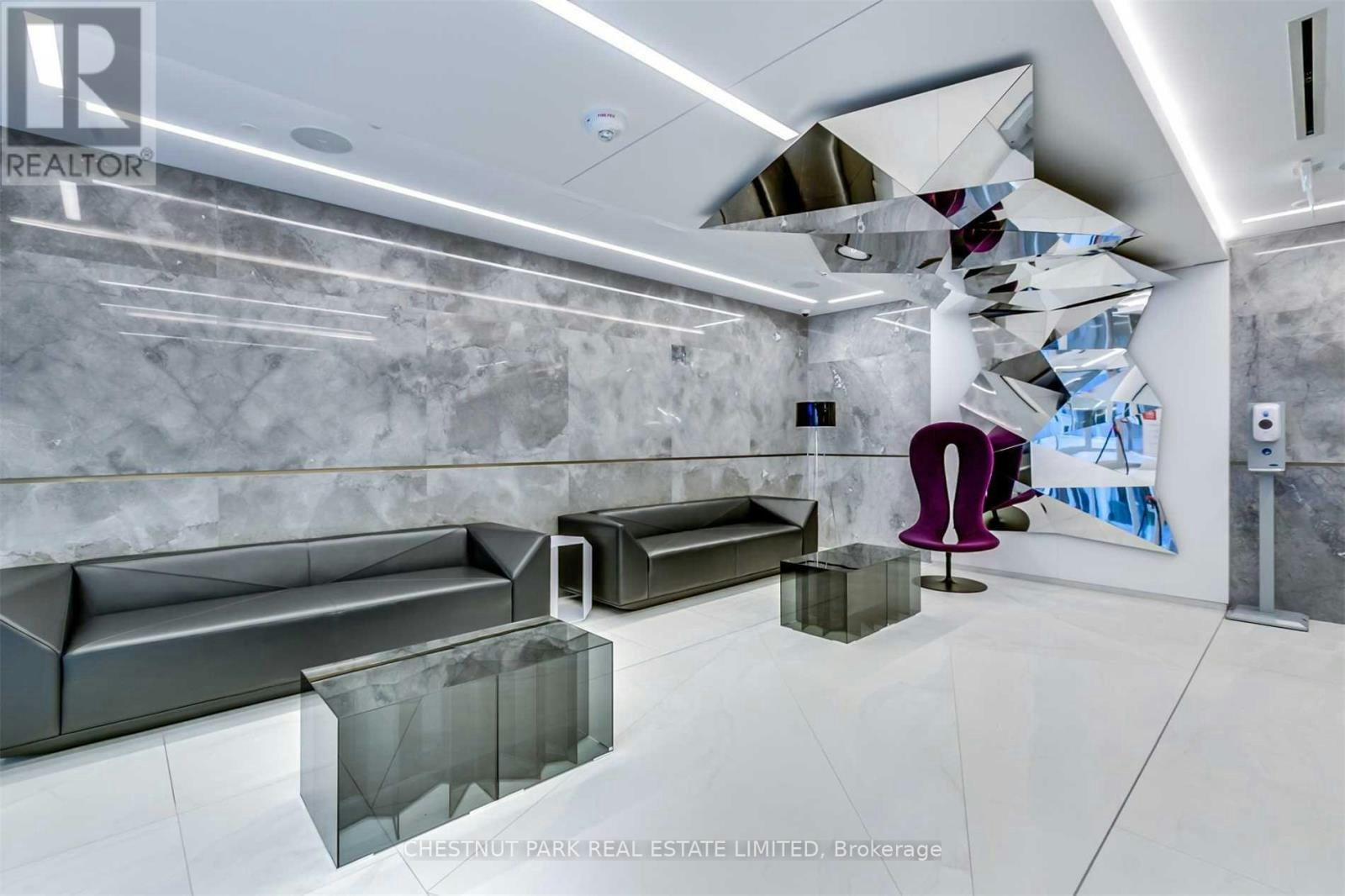 GPH17-50 Mccaul Street, Toronto, ON, M5T 1V9 - 13