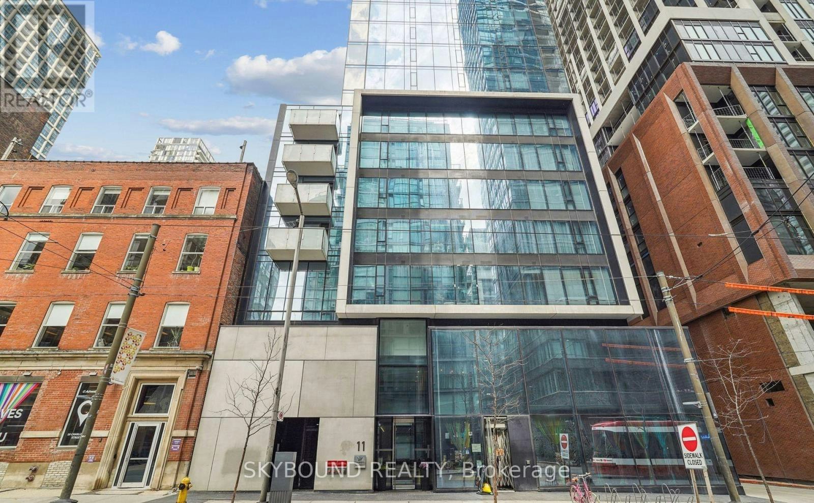 608-11 Charlotte Street, Toronto, ON, M5V 2H5