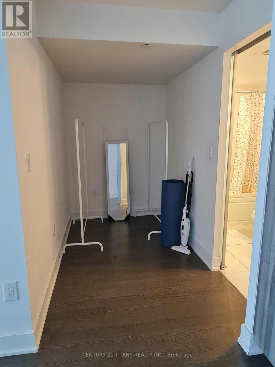 2419-955 Bay Street, Toronto, ON, M5S 2A2 - 5