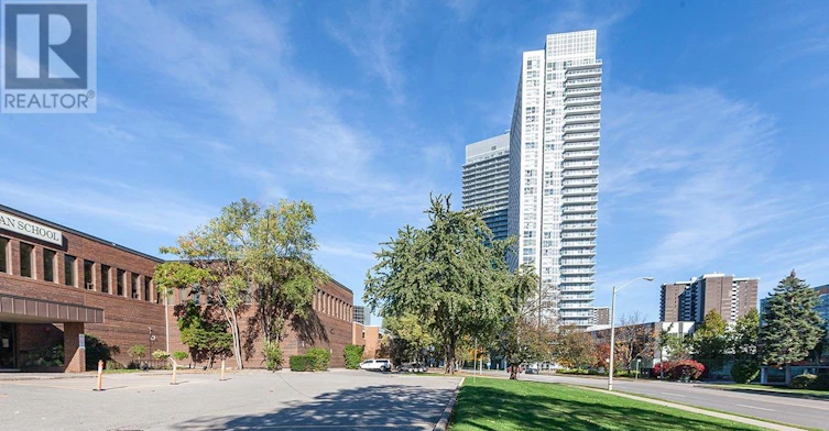 410-275 Yorkland Road, Toronto, ON, M2J 0A7 - 2