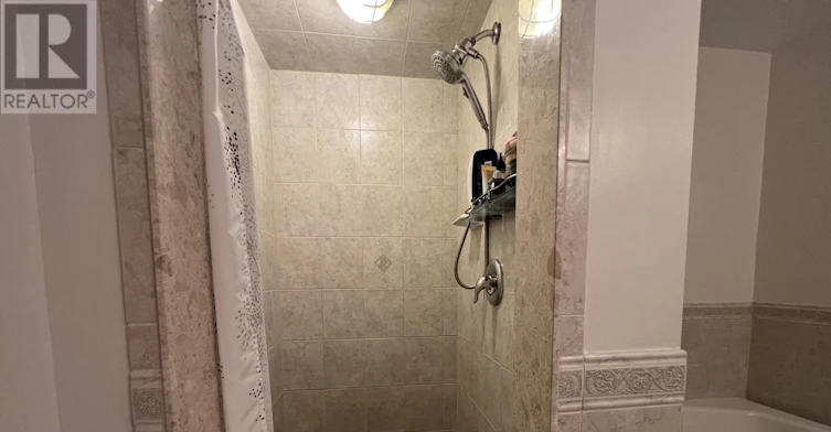 13 Enderly Street, Ajax, ON, L1S 0C1 - 13