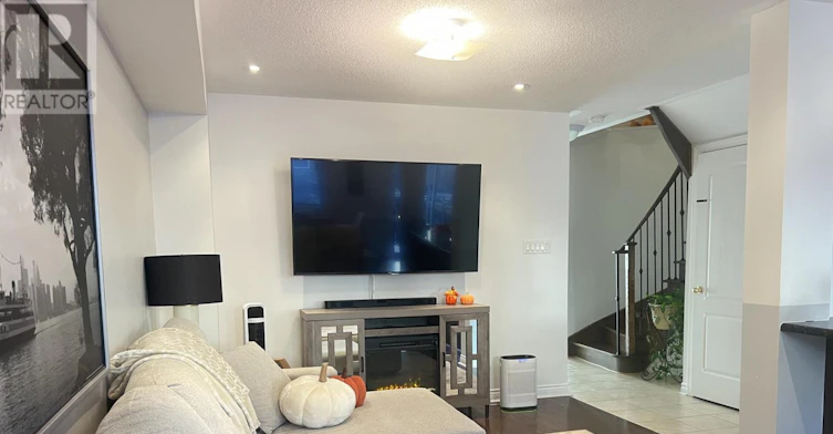 13 Enderly Street, Ajax, ON, L1S 0C1 - 5