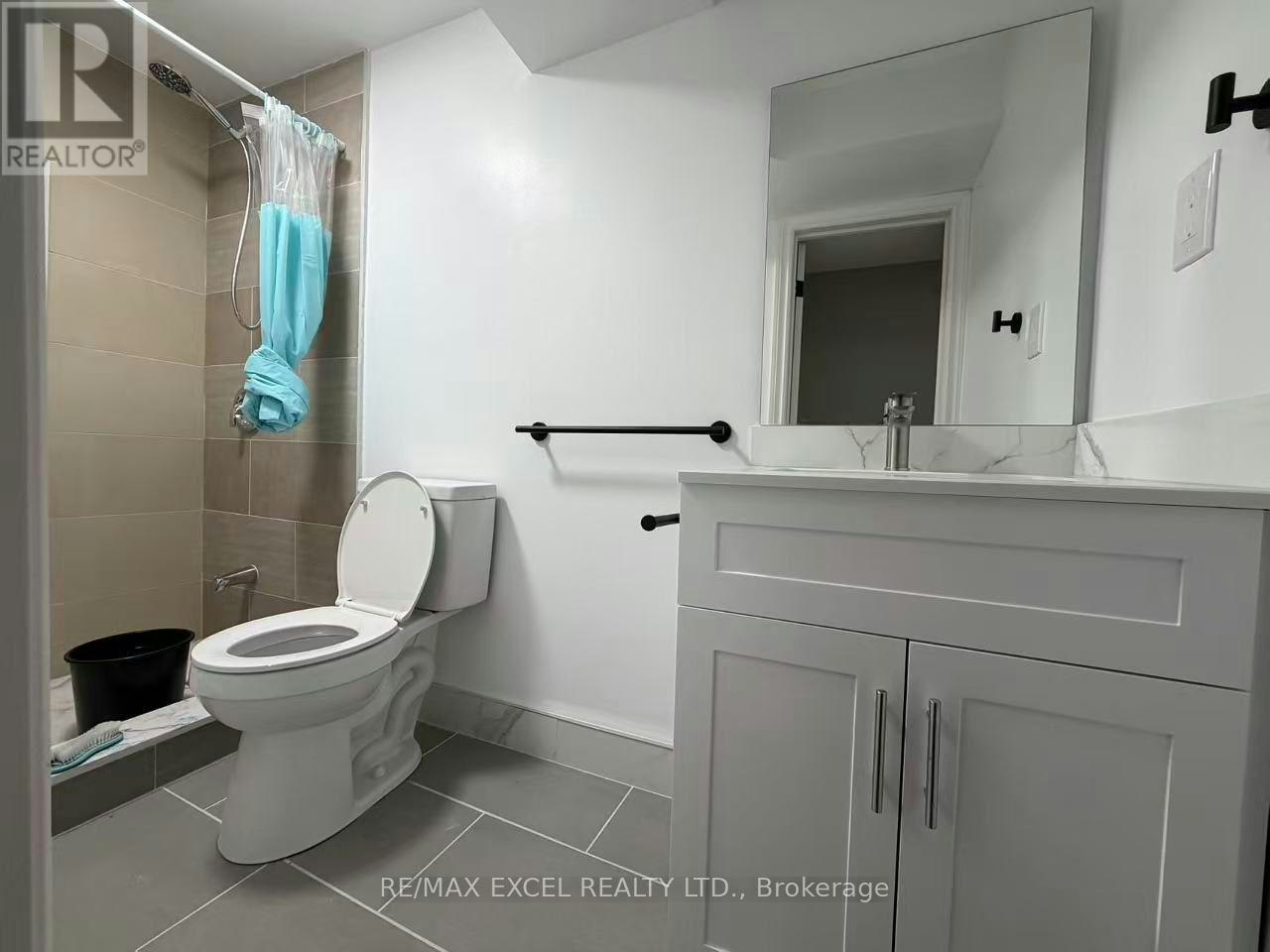 BSMT-21 Lovekin Grove, Toronto, ON, M1T 3T5 - 4