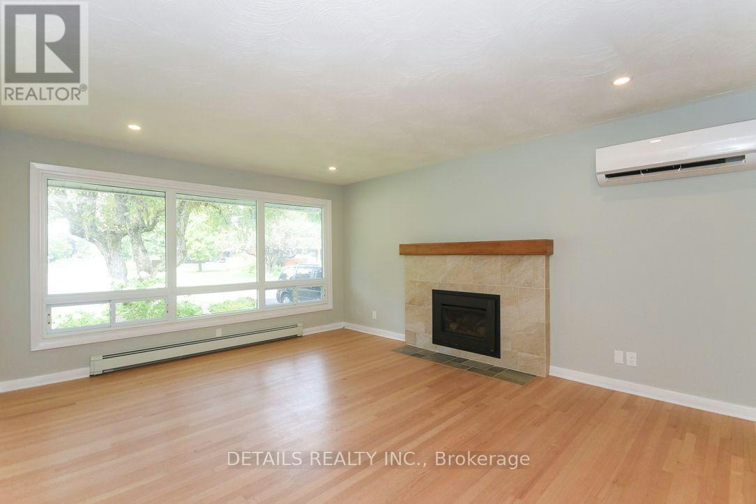 A-44 Kirkstall Avenue, Ottawa, ON, K2G 3M5 - 4