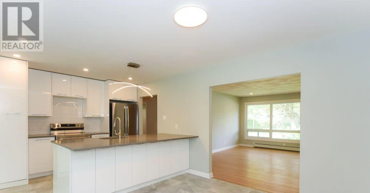 A-44 Kirkstall Avenue, Ottawa, ON, K2G 3M5 - 8