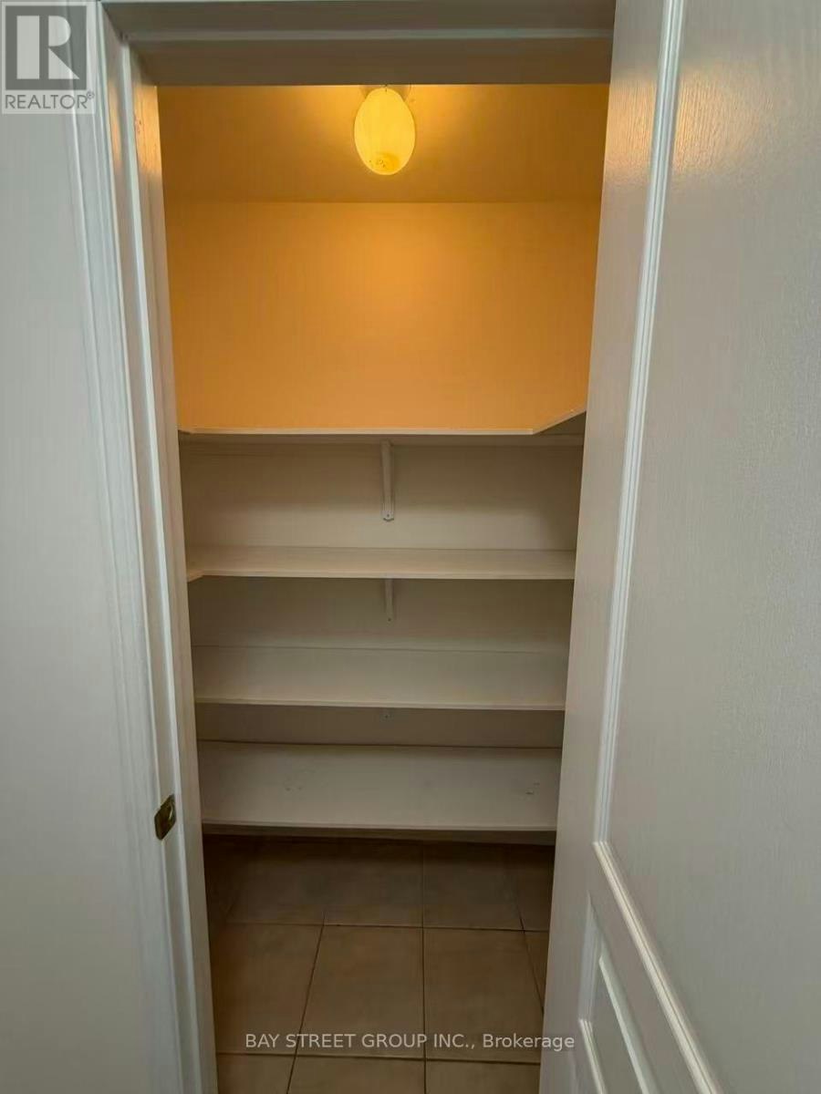 730 Castlemore Avenue, Markham, ON, L6E 1M9 - 4