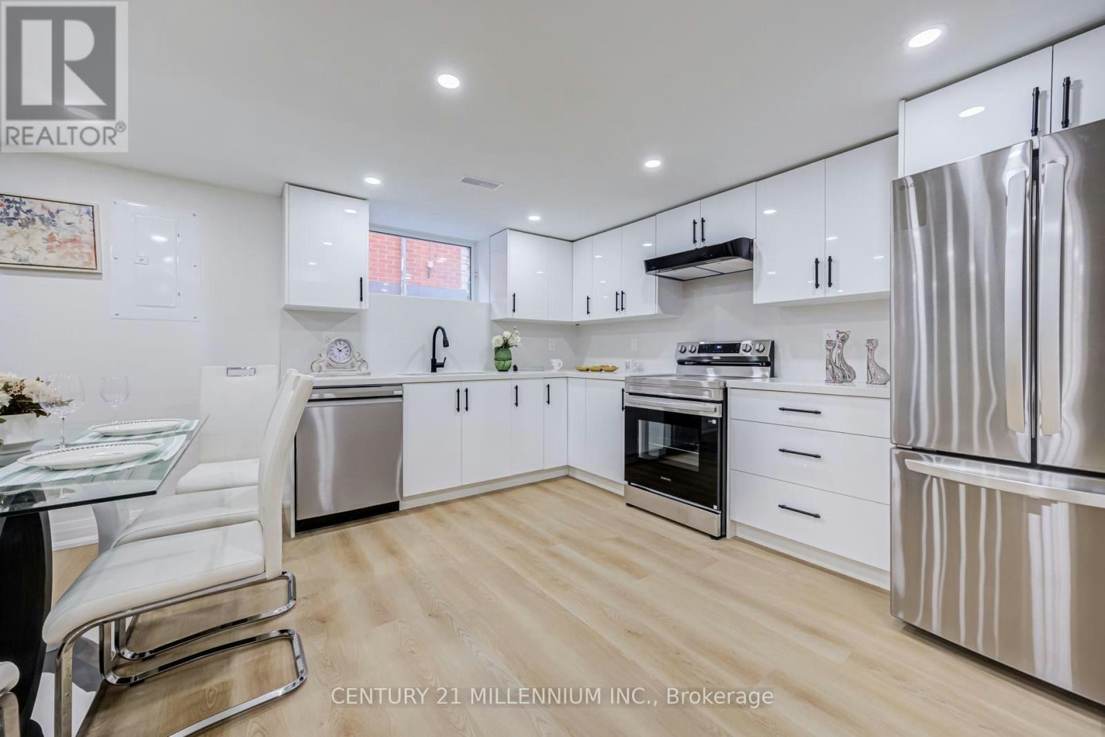 LOWER-387 19th Street EAST, Hamilton, ON, L9A 4S9 - 10