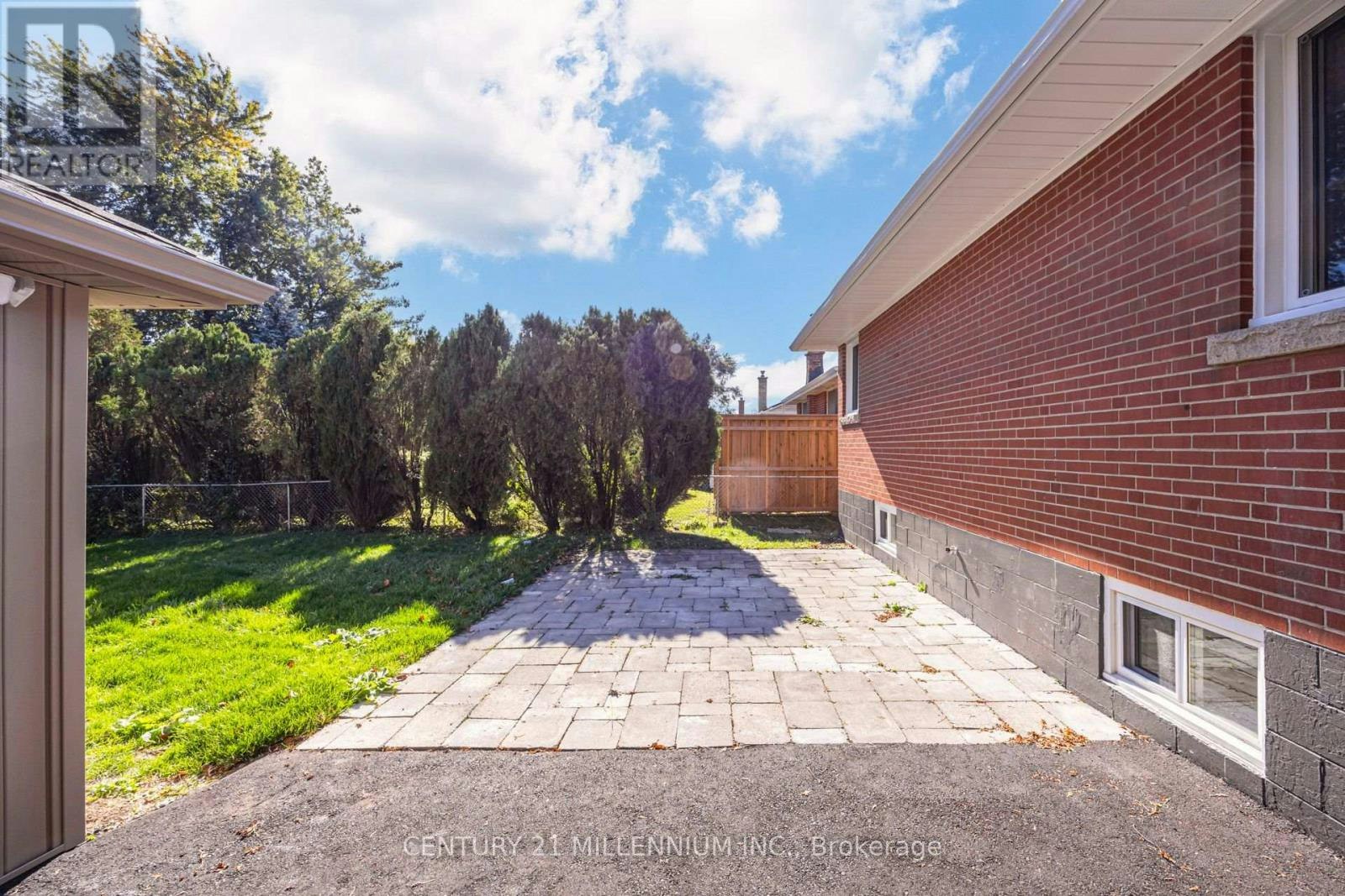 LOWER-387 19th Street EAST, Hamilton, ON, L9A 4S9 - 33
