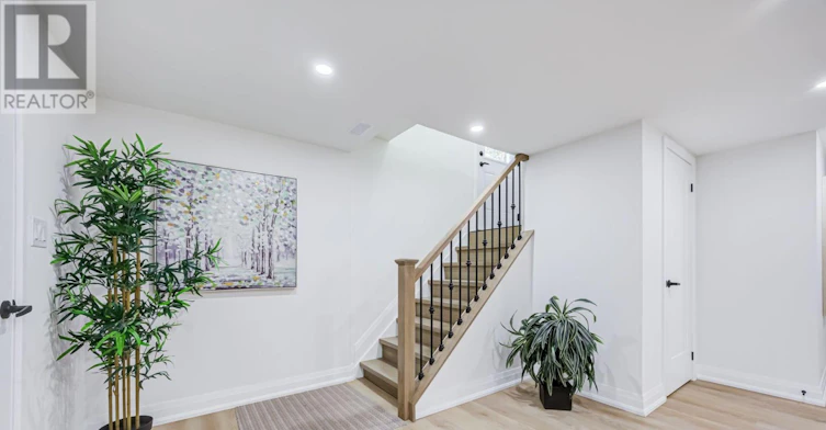 LOWER-387 19th Street EAST, Hamilton, ON, L9A 4S9 - 5