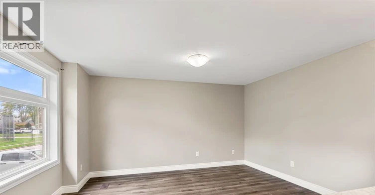 A (UPPER-756 Irvine Avenue, Windsor, ON, N8X 2T2 - 9
