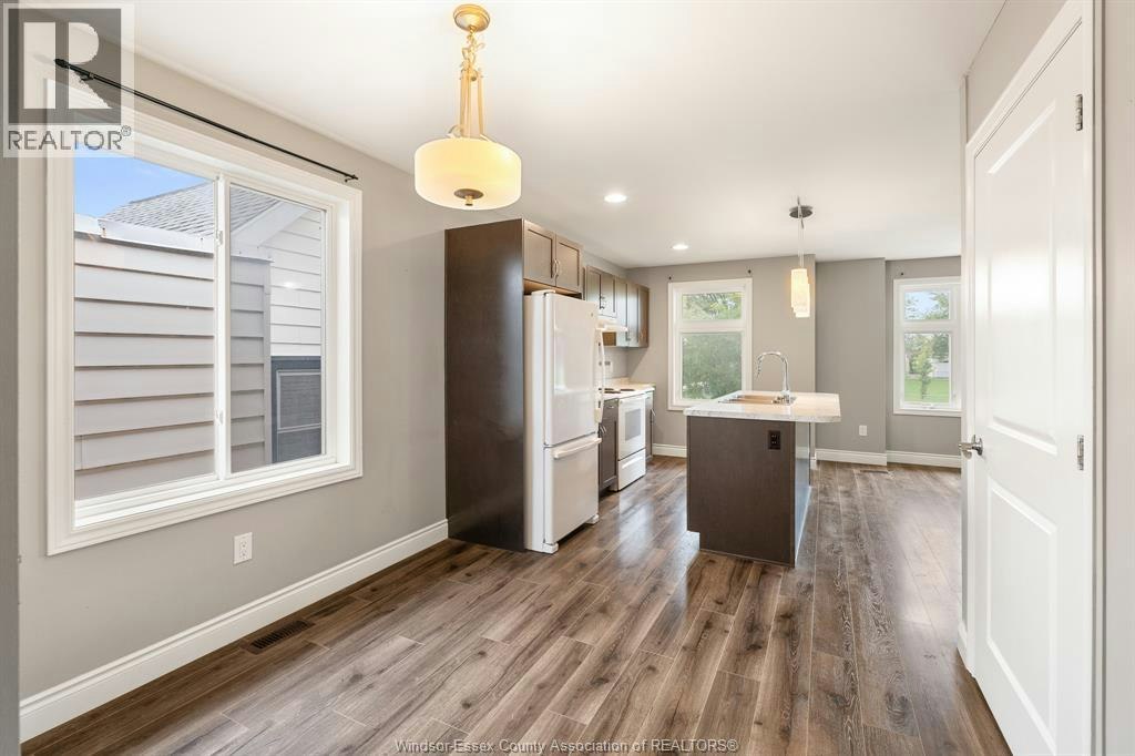 A (UPPER-756 Irvine Avenue, Windsor, ON, N8X 2T2 - 3