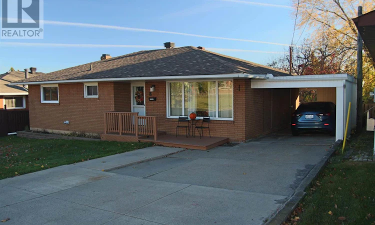 8 Wireless Avenue