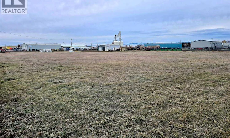 1-16 Claresholm Acres