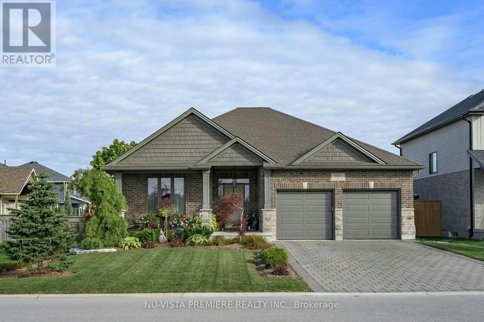 100 Stuart Avenue, Lucan Biddulph, ON, N0M 2J0