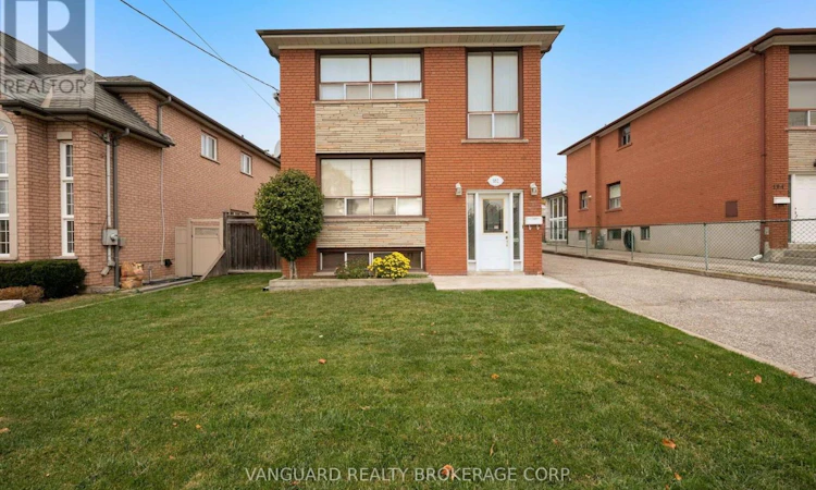 182 Rustic Road