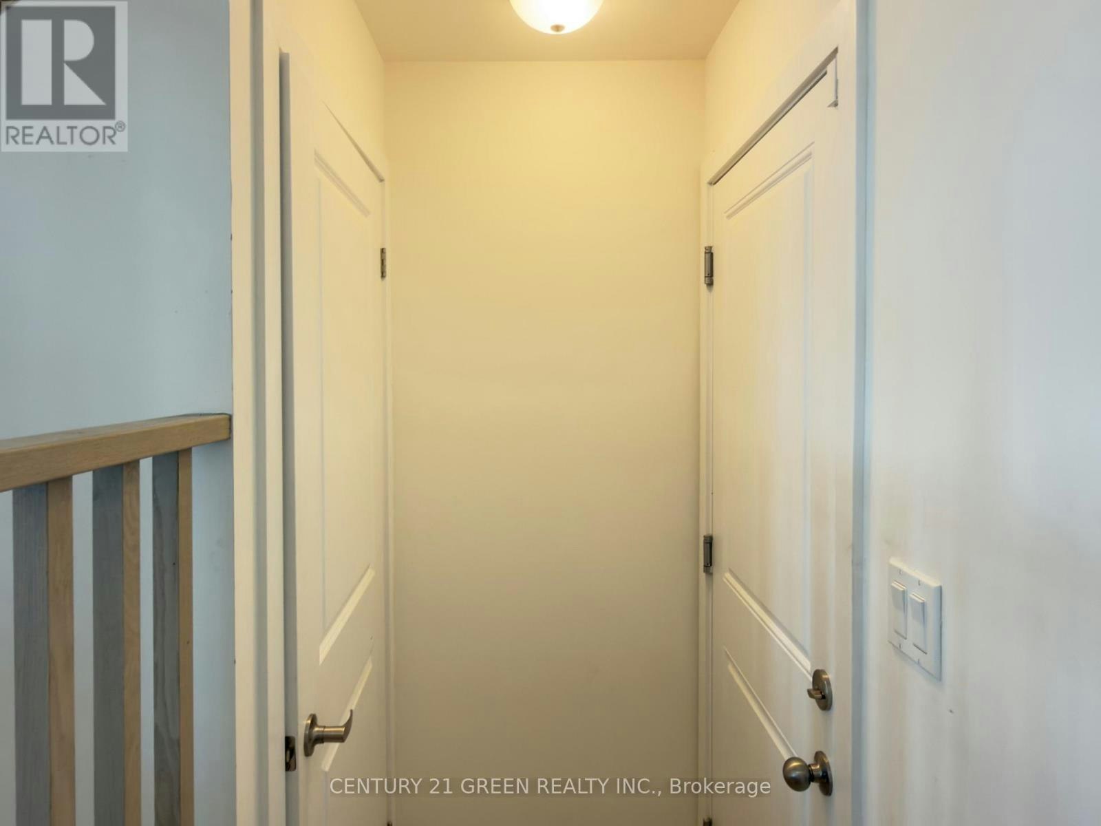 1546 Rose Way, Milton, ON, L9E 1V8 - 16