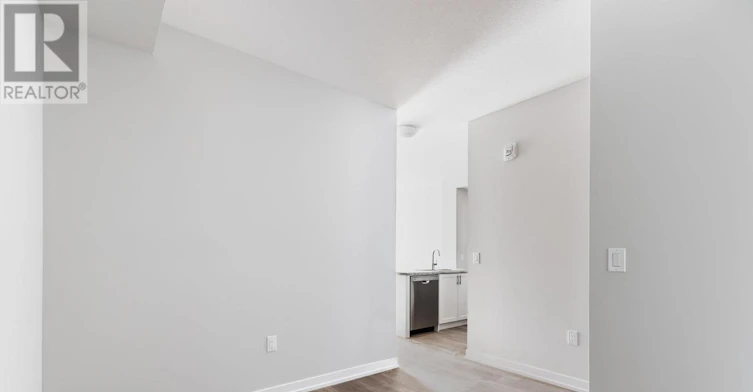 1211-870 Queenston Road, Hamilton, ON, L8G 0B9 - 6