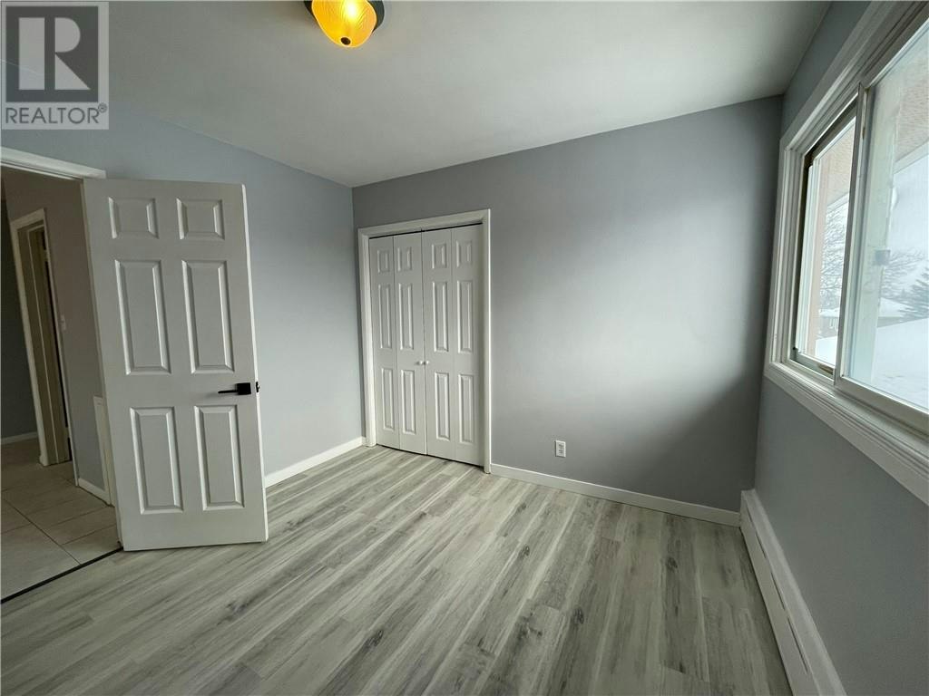 244 6-246 Whittaker Street, Greater Sudbury, ON, P3C 3X8 - 9