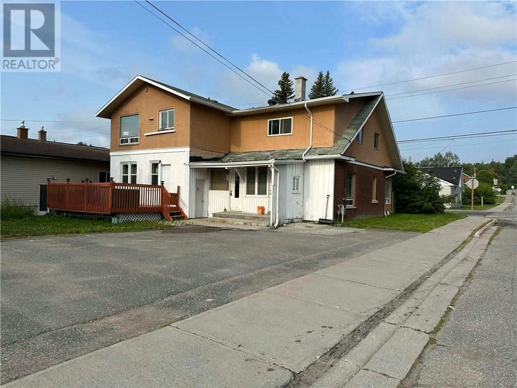 244 6-246 Whittaker Street, Greater Sudbury, ON, P3C 3X8