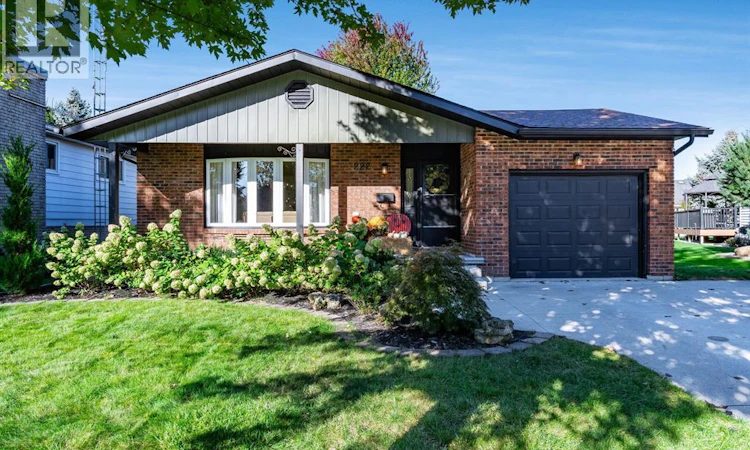 222 Cherrywood
