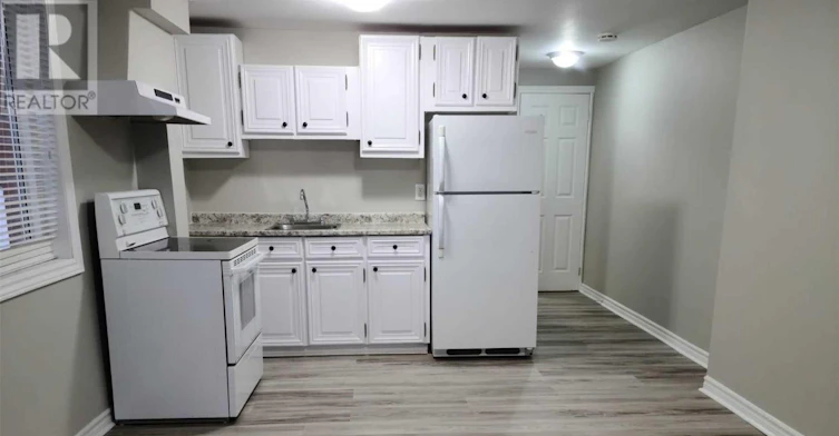 B1-329 Bathurst Glen Drive, Vaughan, ON, L4J 9A3 - 2