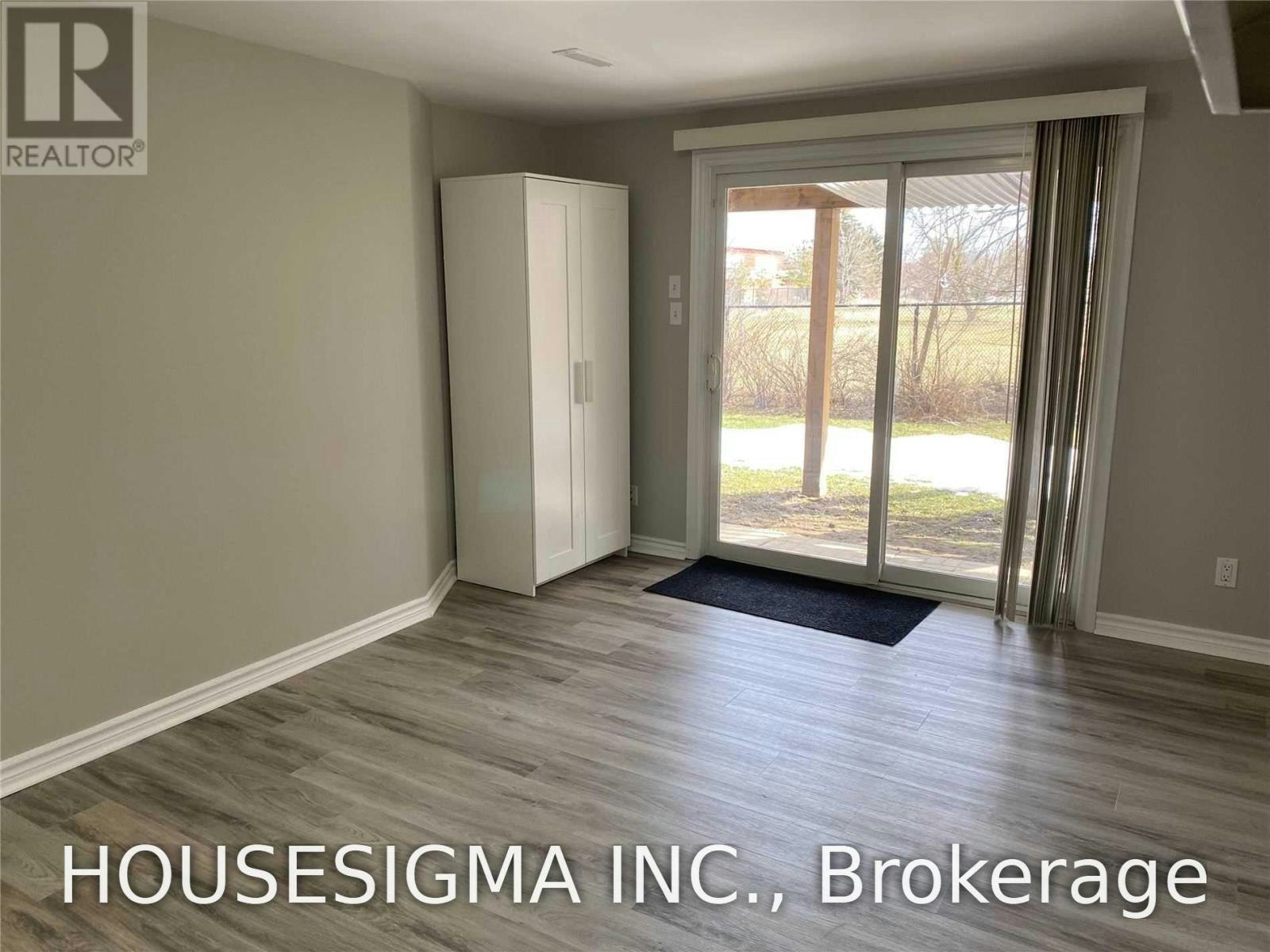 B1-329 Bathurst Glen Drive, Vaughan, ON, L4J 9A3 - 7