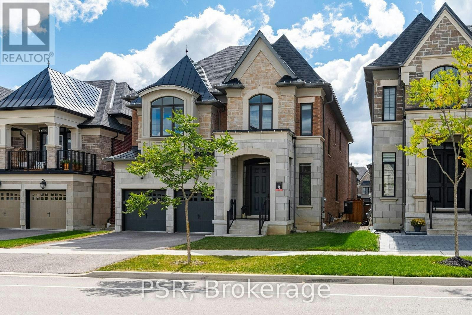 33 Pine Heights Drive, Vaughan, ON, L4L 1A6