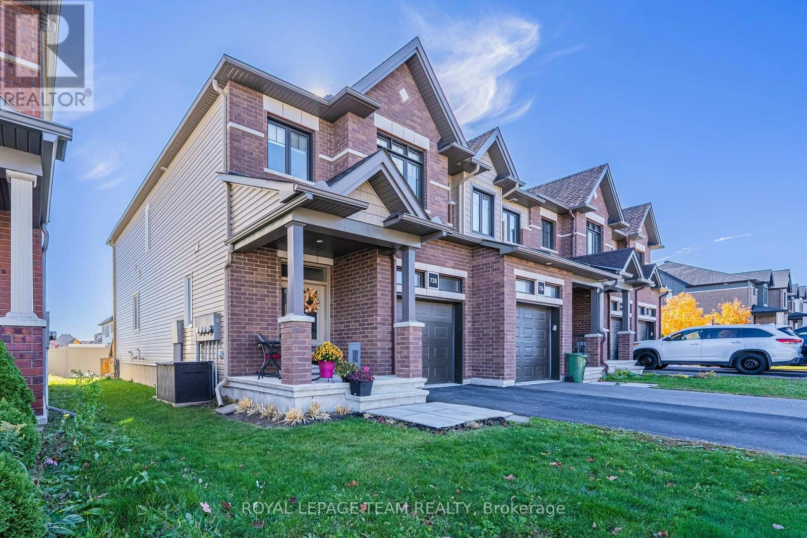 728 Teasel Way, Ottawa, ON, K1T 0L9 - 3