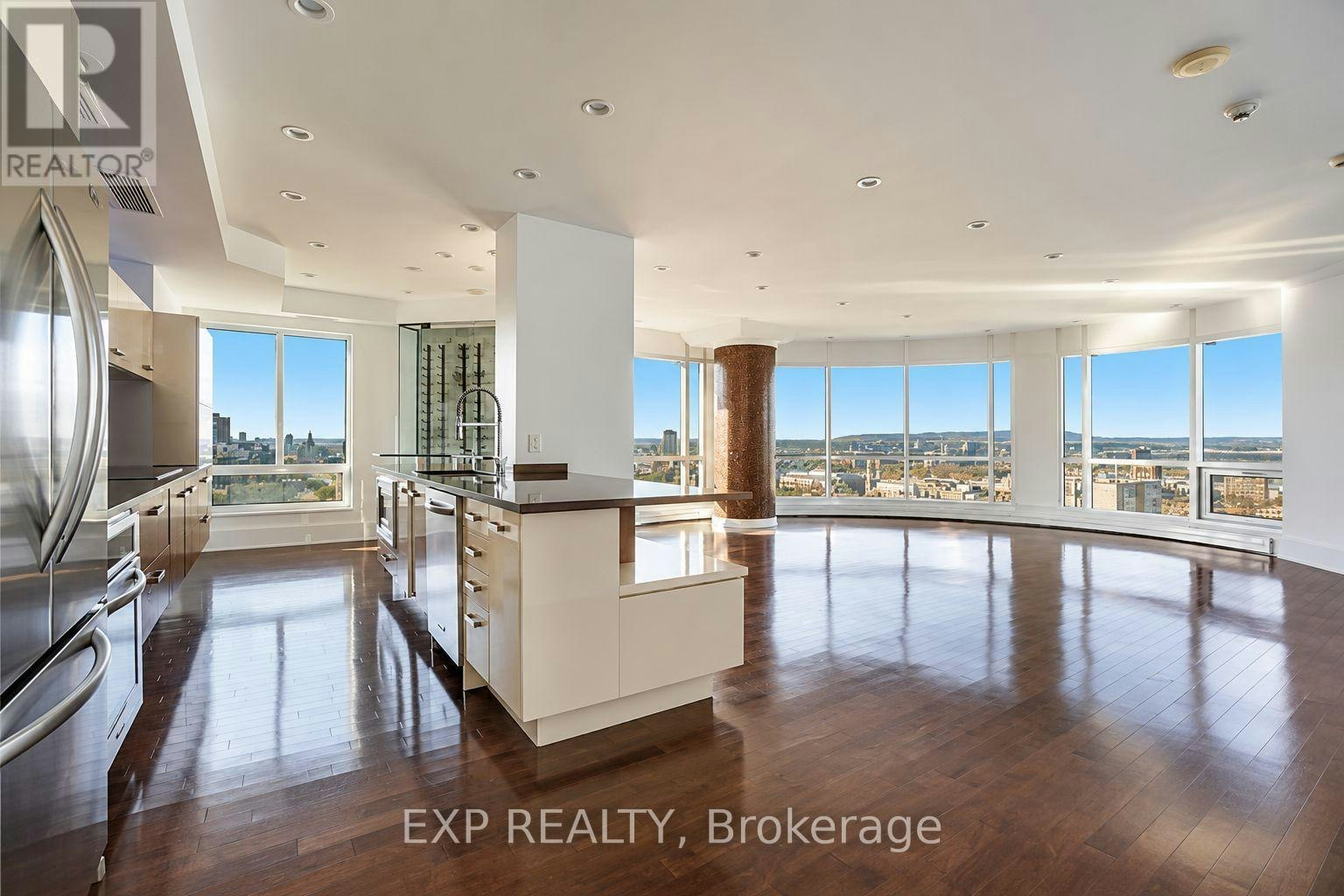 PH 2503-200 Rideau Street, Ottawa, ON, K1N 5Y1 - 3