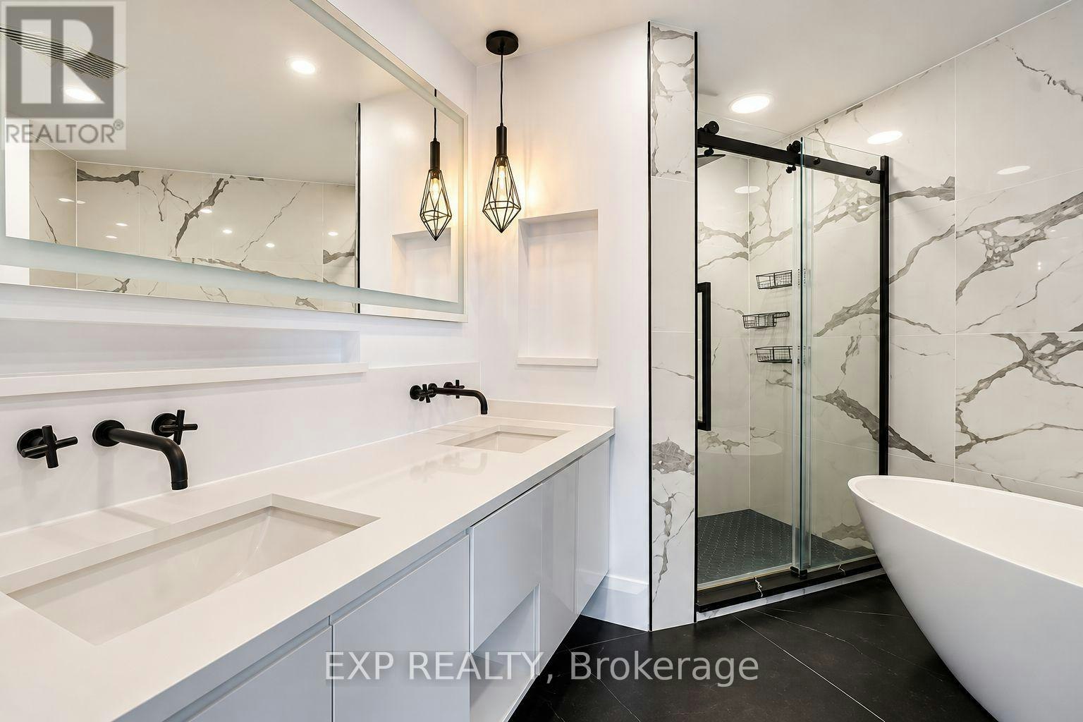 PH 2503-200 Rideau Street, Ottawa, ON, K1N 5Y1 - 13