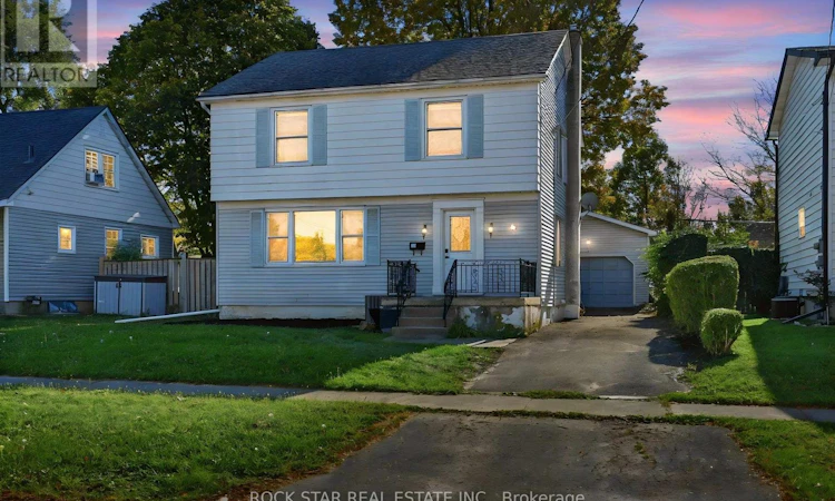 28 Grove Street