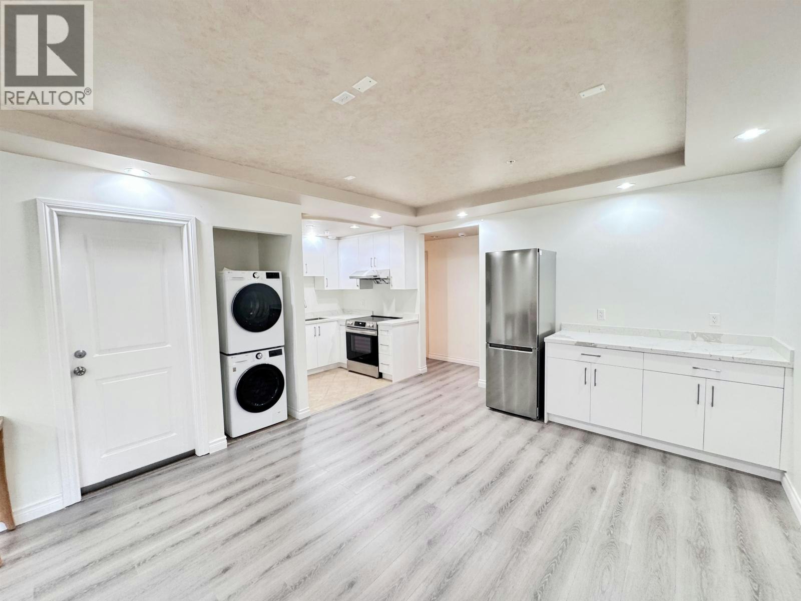2315 19 Avenue, Vancouver, BC, V6L 1C5 - 2