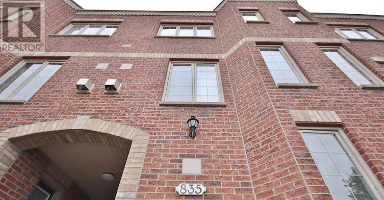 4-835 Longfields Drive, Ottawa, ON, K2J 5N2 - 2