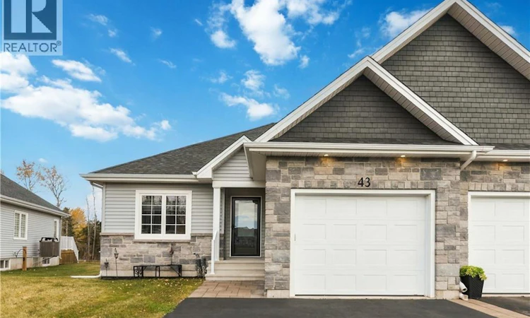 43 Delpech Court