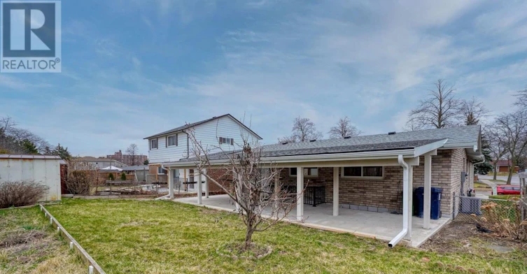 LOWER-33 Orpington Crescent, Toronto, ON, M9V 3E2 - 2