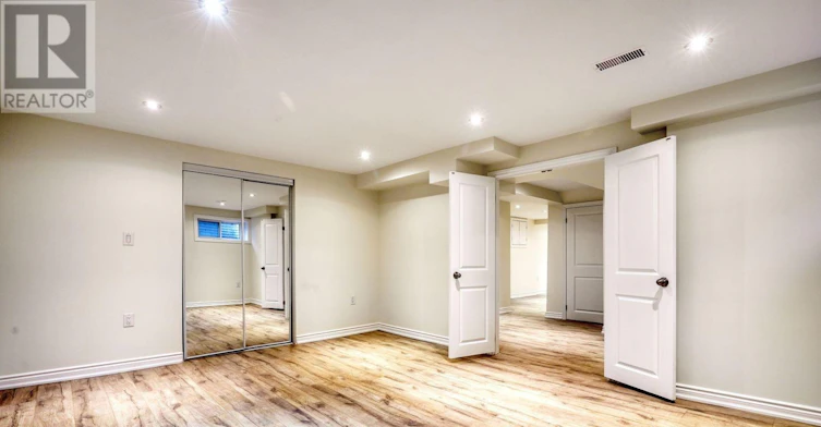LOWER-33 Orpington Crescent, Toronto, ON, M9V 3E2 - 9