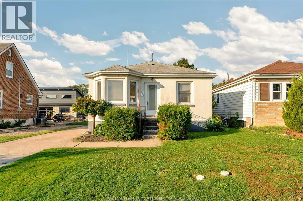 1915 Olive Road, Windsor, ON, N8T 1R4