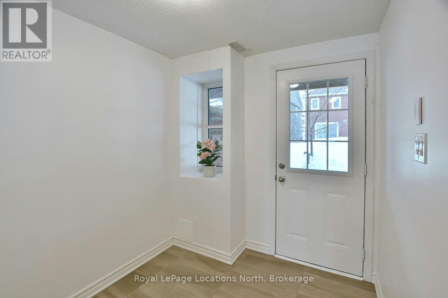123 Sandhill Crane Drive, Wasaga Beach, ON, L9Z 2X2 - 13