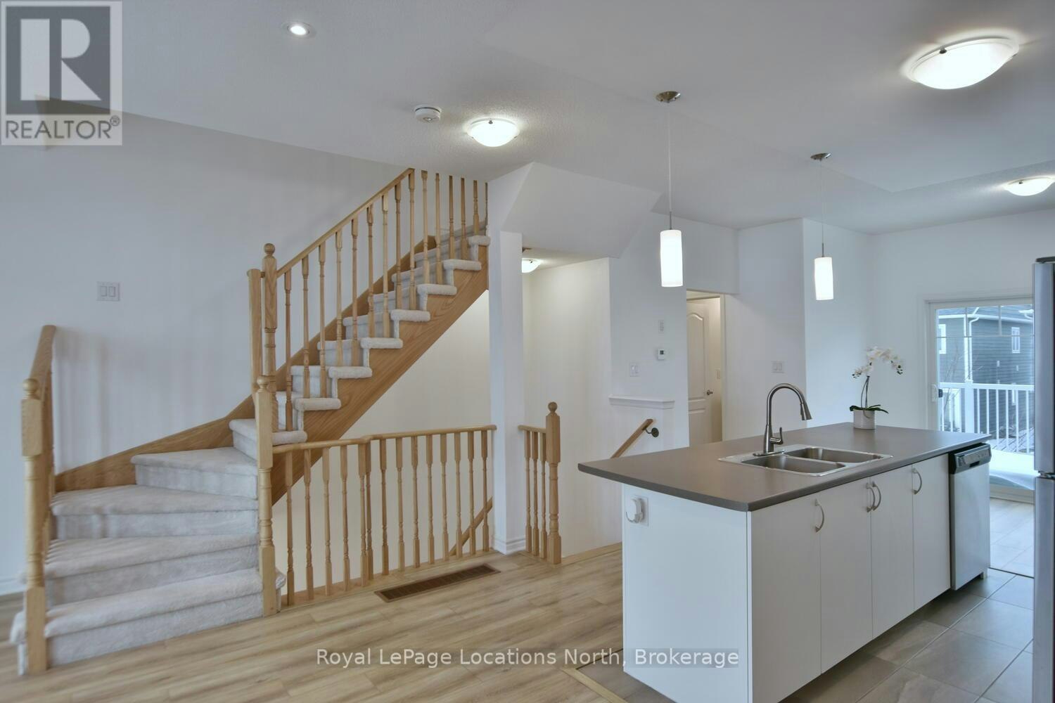 123 Sandhill Crane Drive, Wasaga Beach, ON, L9Z 2X2 - 24