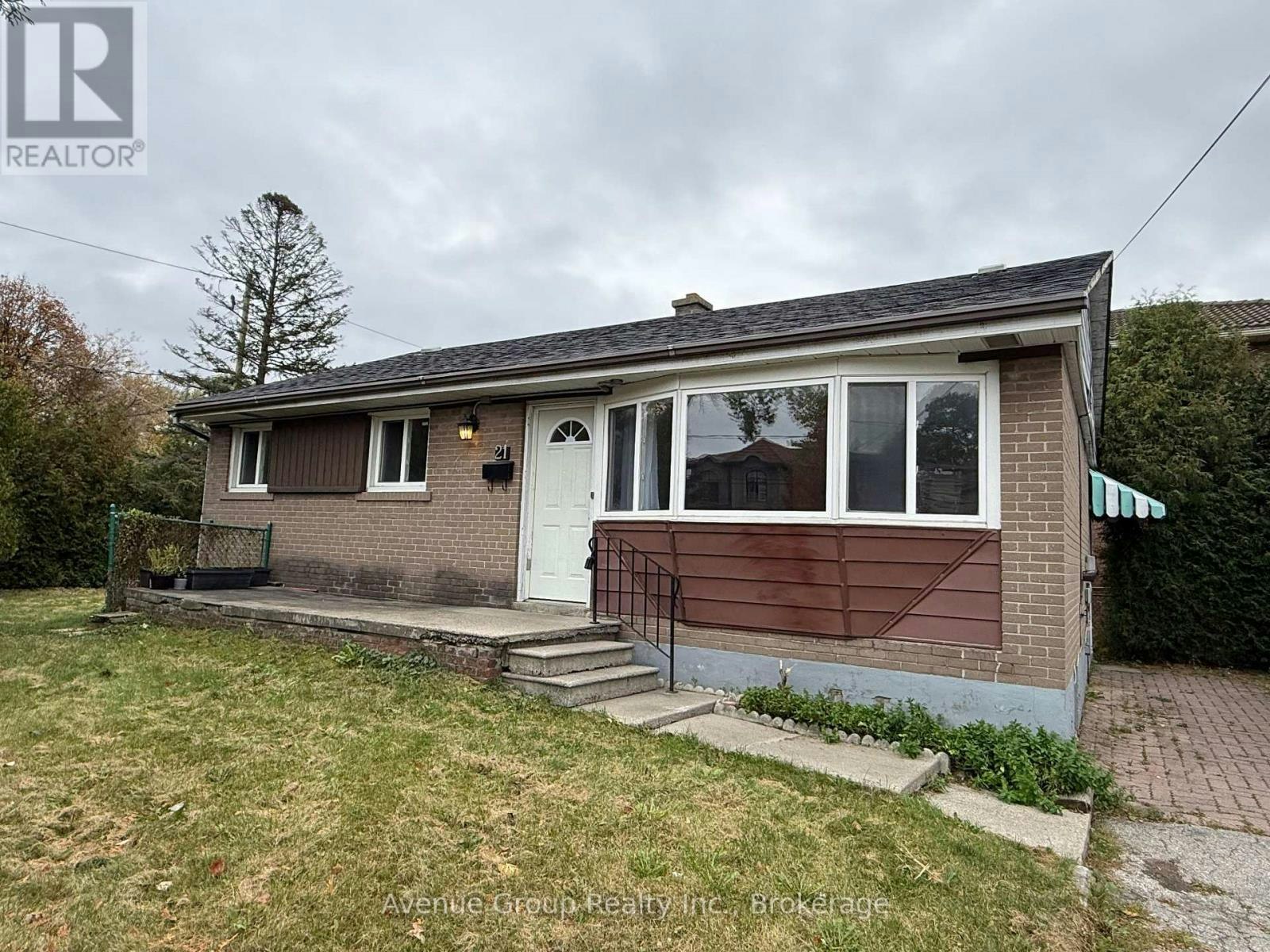 21 Bellbrook Road, Toronto, ON, M1S 1K1 - 2
