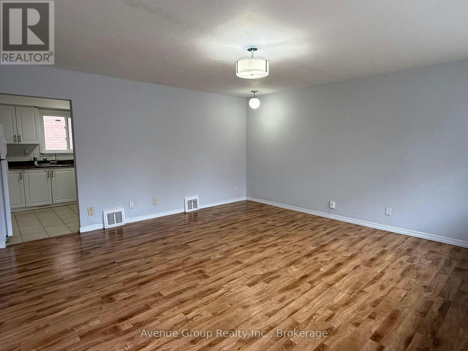 21 Bellbrook Road, Toronto, ON, M1S 1K1 - 4