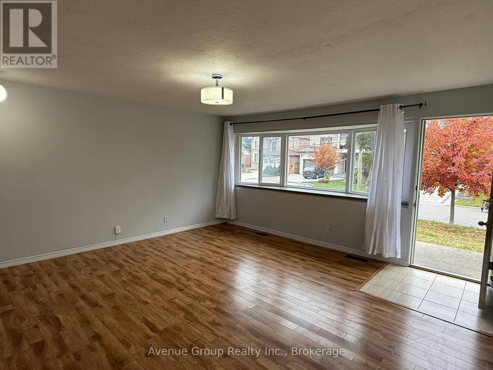 21 Bellbrook Road, Toronto, ON, M1S 1K1 - 3