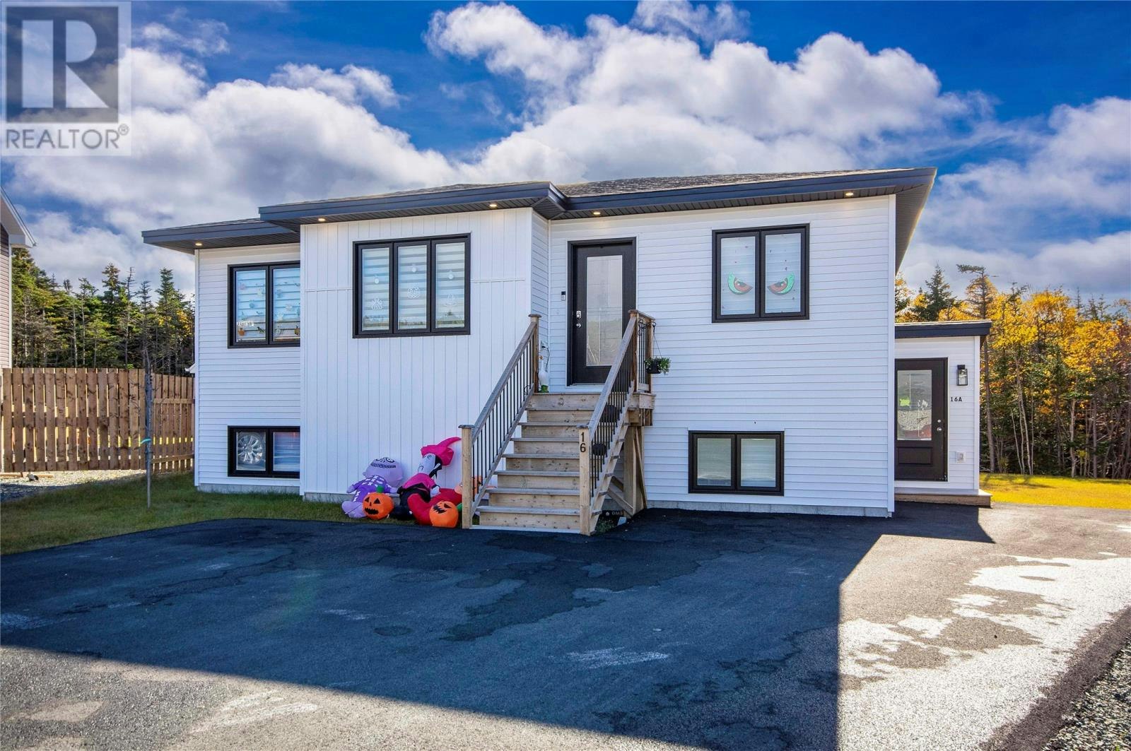 16 Port Rexton Place, Paradise, NL, A1L 4J9