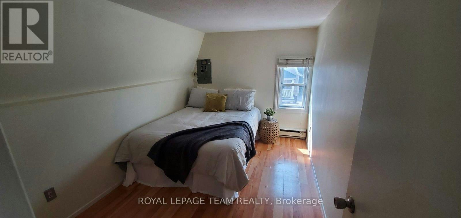 4-613 Gilmour Street, Ottawa, ON, K1R 5L7 - 8