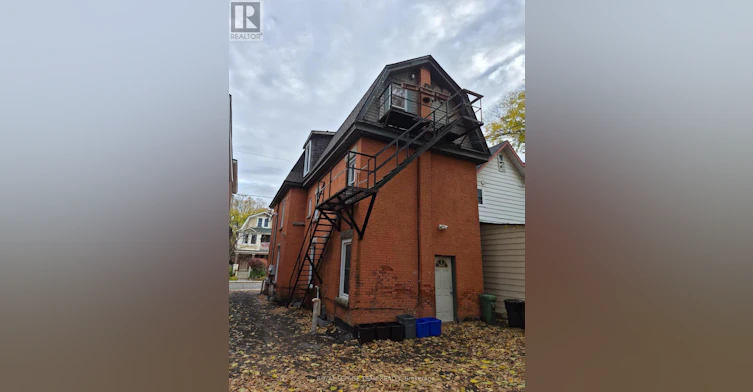 4-613 Gilmour Street, Ottawa, ON, K1R 5L7 - 13