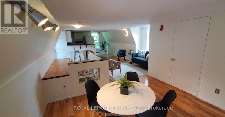 4-613 Gilmour Street, Ottawa, ON, K1R 5L7 - 5