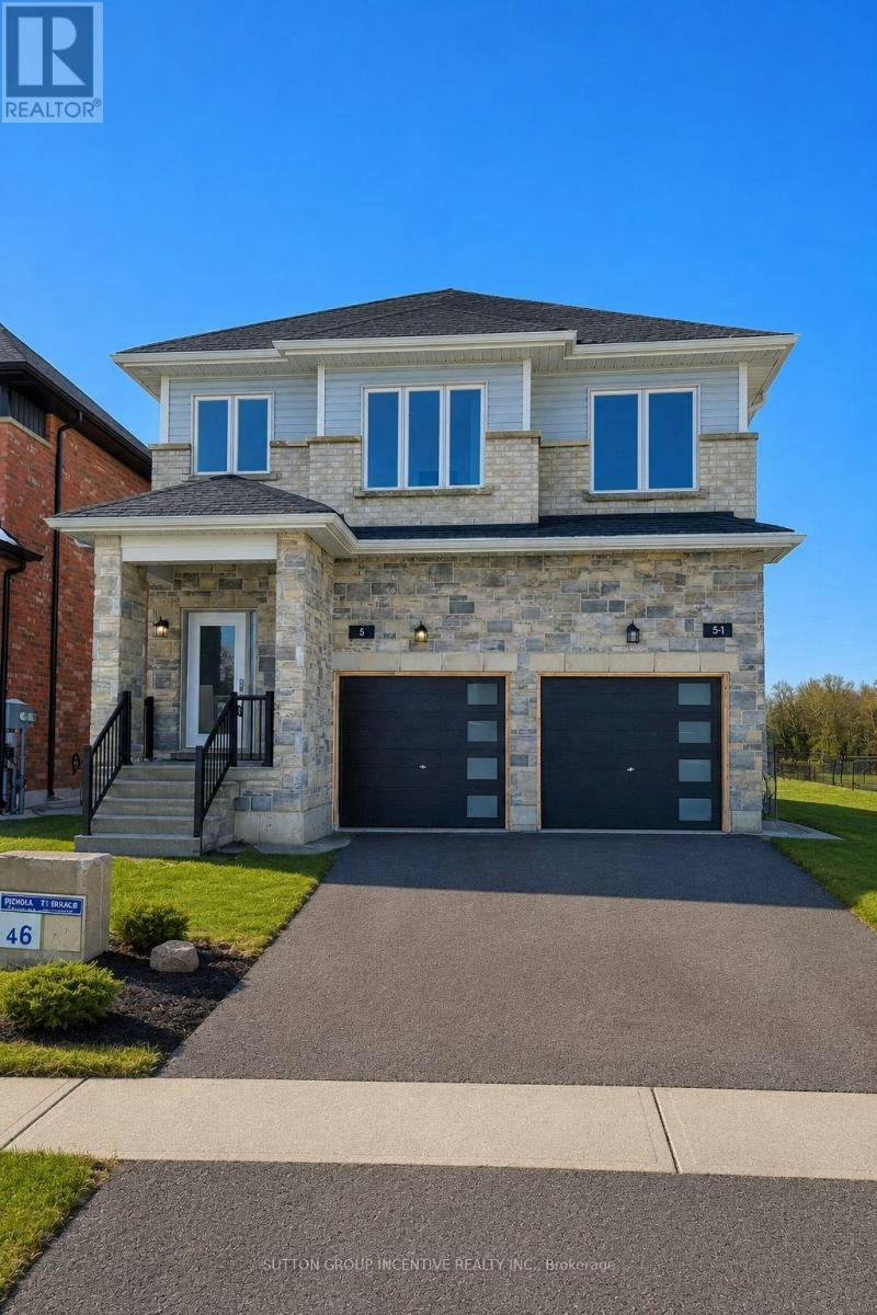 2-5 Ranch Terrace, Barrie, ON, L9J 0Y3