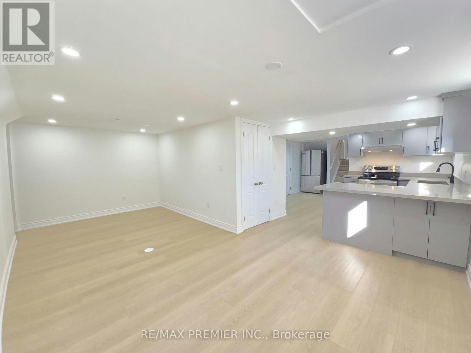 B-BASEMENT-26 Ironwood Road, Toronto, ON, M9M 2A5 - 10