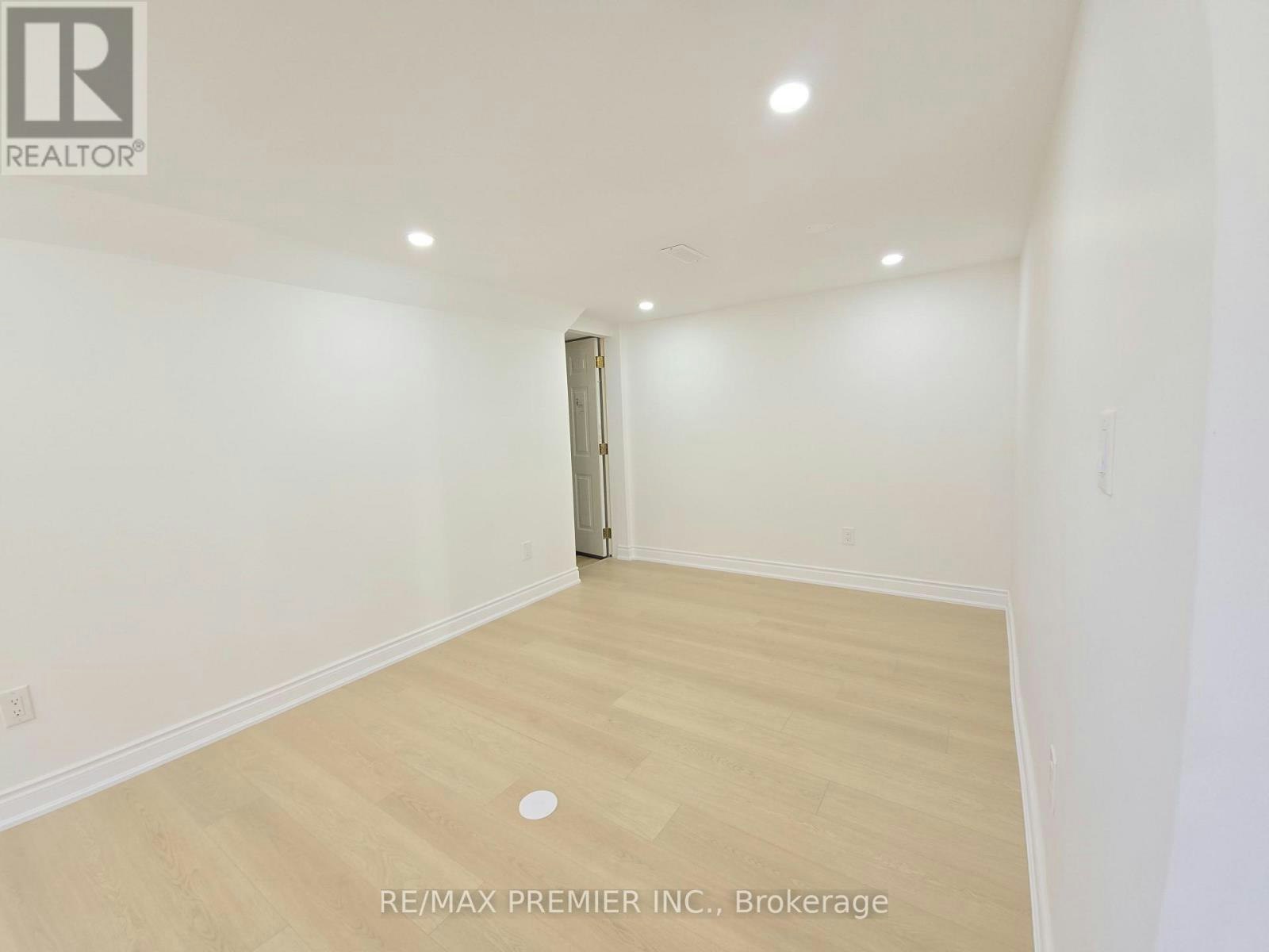 B-BASEMENT-26 Ironwood Road, Toronto, ON, M9M 2A5 - 14