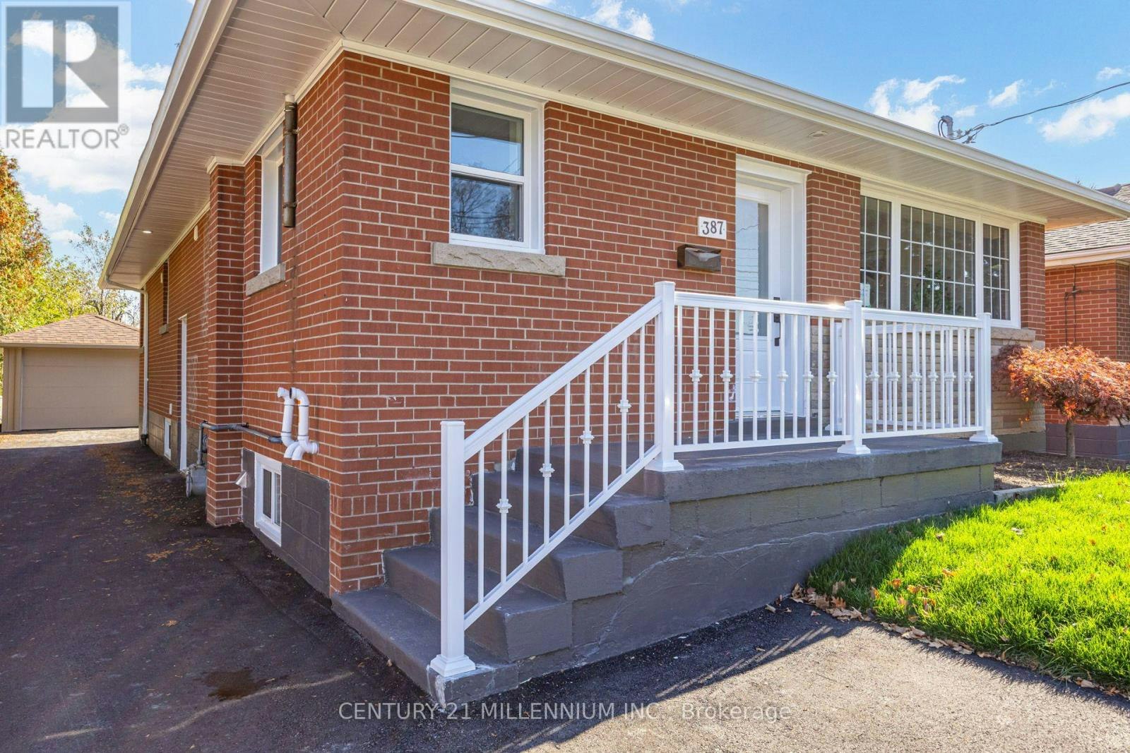 UPPER-387 19th Street EAST, Hamilton, ON, L9A 4S9 - 4
